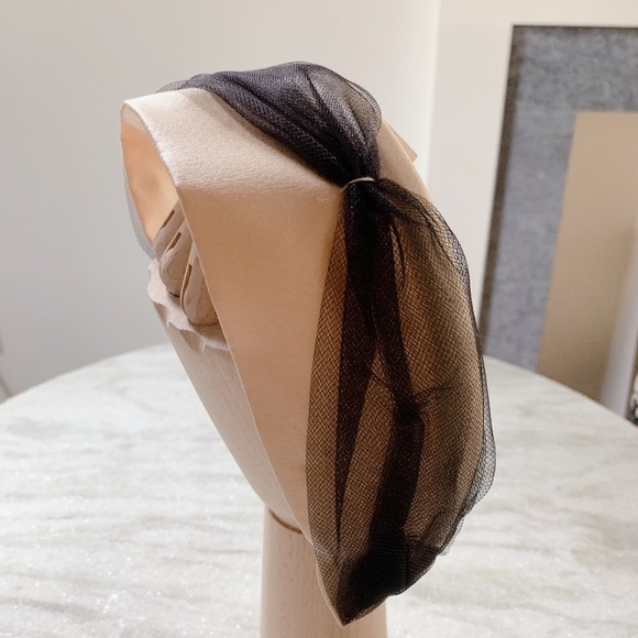 Jennifer Ouellette Satin headband - Picture 1 of 4